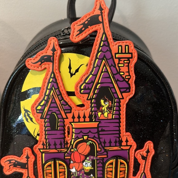 OCTOBER BUYERS GIVEAWAY!!!! - Picture 4 of 14